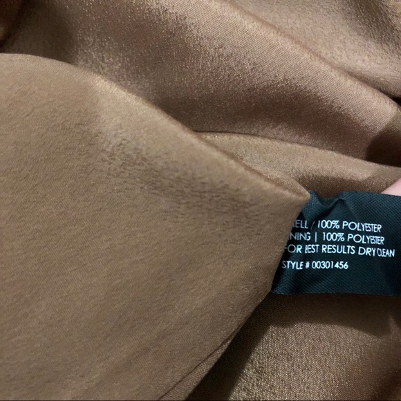 Club Monaco Angela pleated skirt - Picture 7 of 8